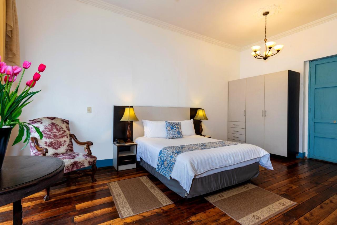 Del Parque Hotel & Suites Cuenca Bagian luar foto